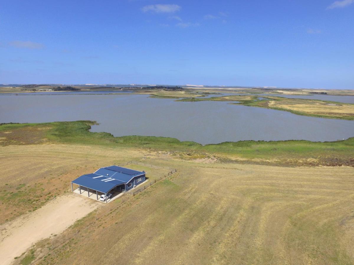 Coorong Island Retreat - Farm Stay At Pet Friendly Property Meningie Luaran gambar